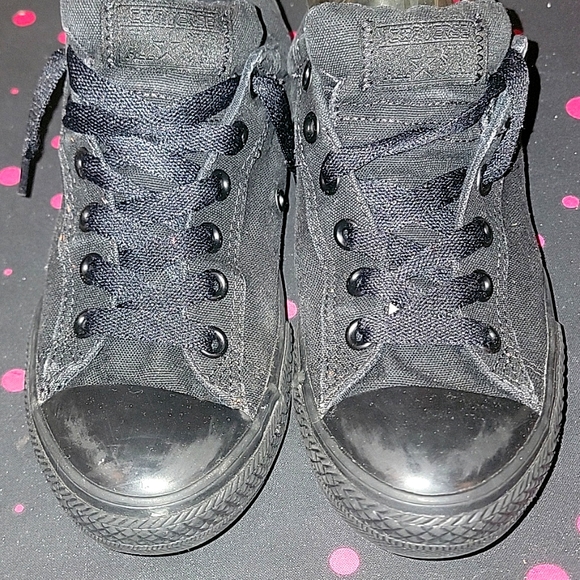 ๐บ๐บ๐บ black converse๐๐ Offers wanted - Picture 2 of 8